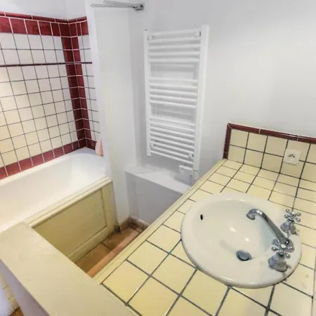 Apartment Les Bastides Aux Restanques Du Golfe De St Tropez - Maeva - Bastide Pour 6 Personnes Belle Vue Sur La Baie Mae-7833 Grimaud