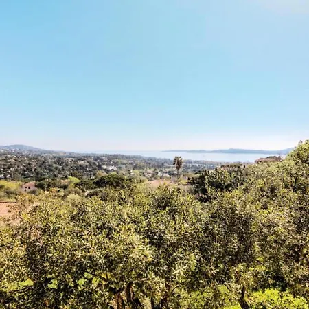 Les Bastides Aux Restanques Du Golfe De St Tropez - Maeva - Bastide Pour 6 Personnes Belle Vue Sur La Baie Mae-7833 * Grimaud
