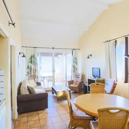 Les Bastides Aux Restanques Du Golfe De St Tropez - Maeva - Bastide 6 Personnes 2 Climatisee Mae-7833 그리모